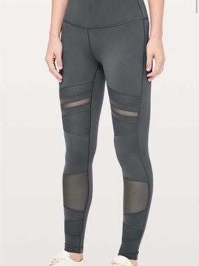 Lululemon High-Waist Wunder Under Gray Mix and Mesh Leggings 28”